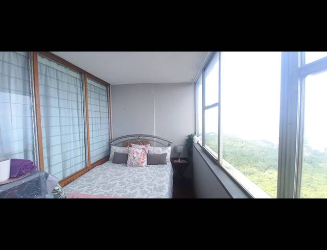 1.5 BEDROOM FLAT FOR SALE IN MORNINGSIDE